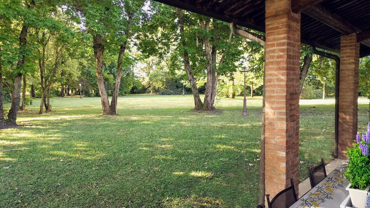 La Casetta Nel Bosco Mantova Esterno foto