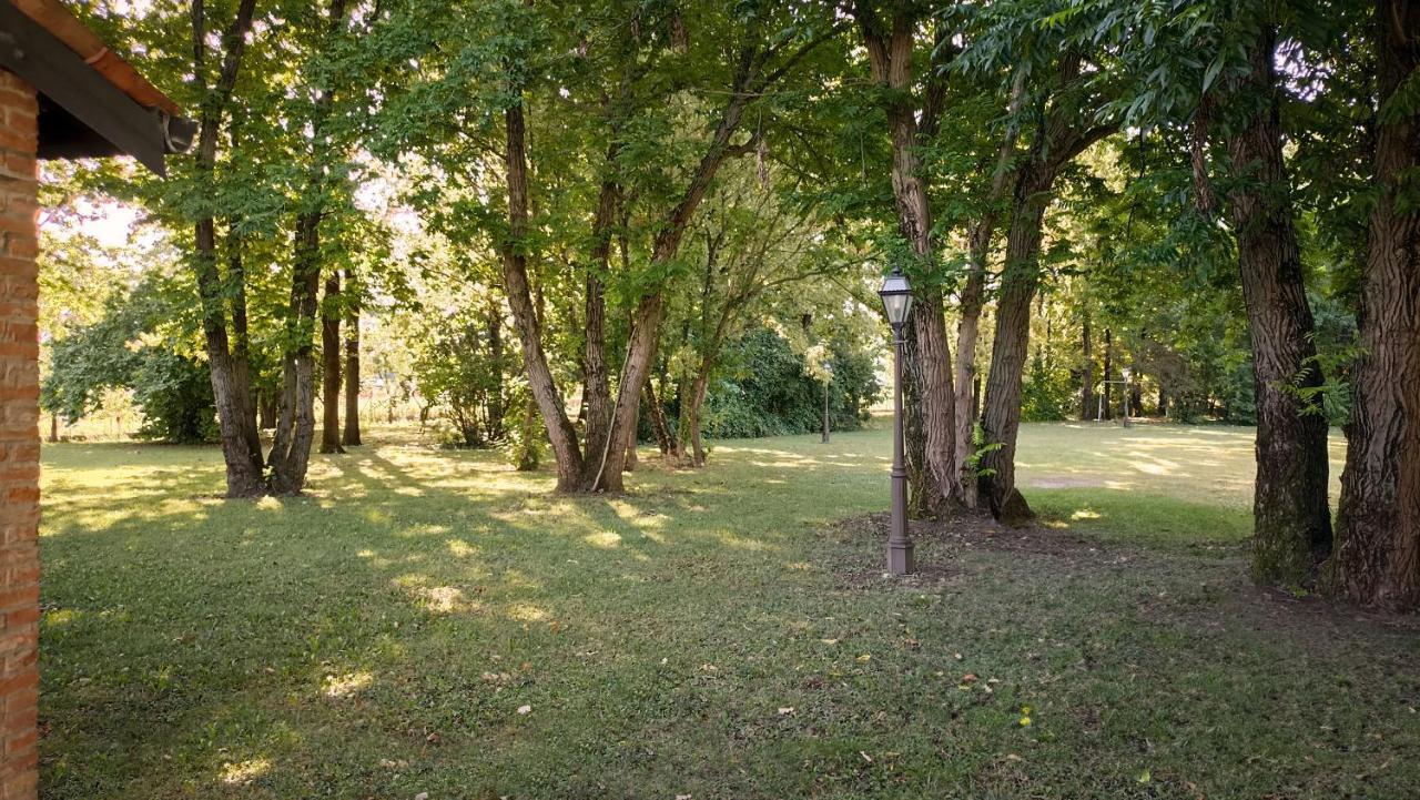 La Casetta Nel Bosco Mantova Esterno foto